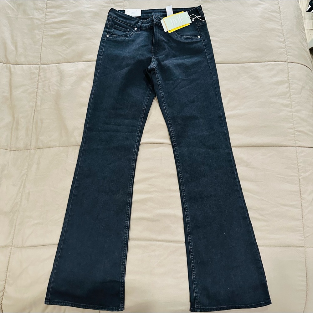 H&M Bootcut Black Jeans. Women’s Size 6